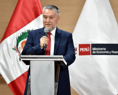 Nuevo ministro de Economía en el Perú