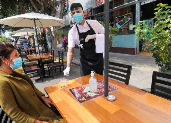 Incremento el costo de los platillos del menú