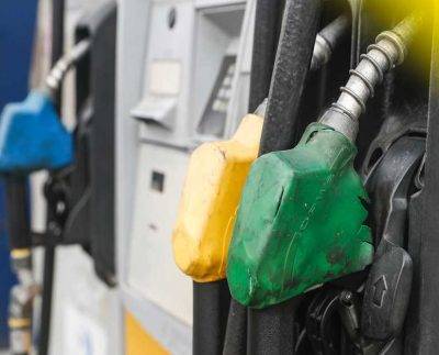 Precios de los combustibles bajan por cuarta semana consecutiva