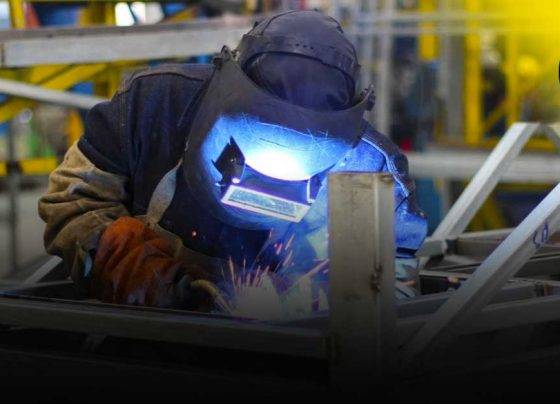 Manufactura crece 5.7% en junio y acumula cinco meses de avance este año